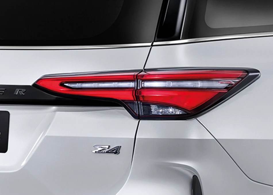 Fortuner Legender Exterior ภาพที่ 4