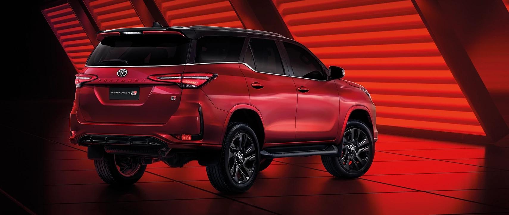 Fortuner GR Sport Exterior ภาพหลัก